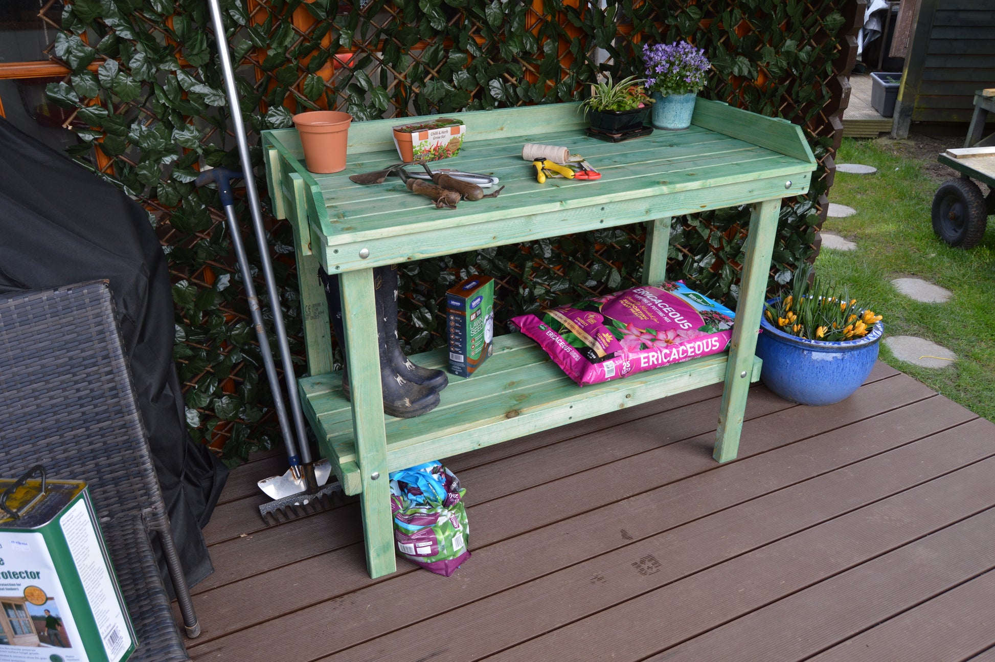 potting table