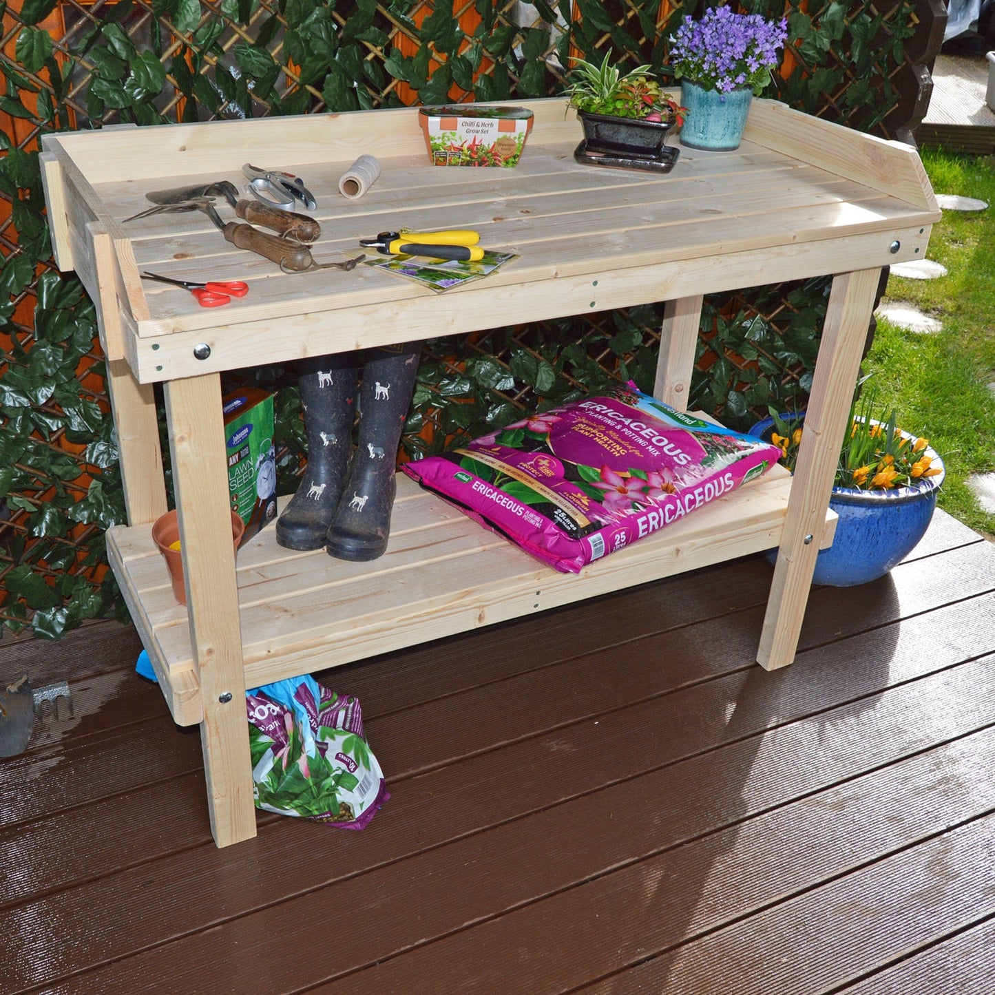 potting table